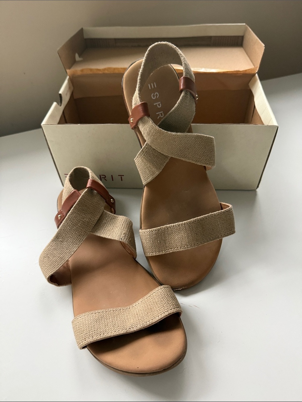 Esprit Beige Canvas Cross-Strap Sandals with Brown Accents
